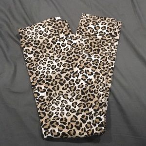 NWOT leopard print leggings!